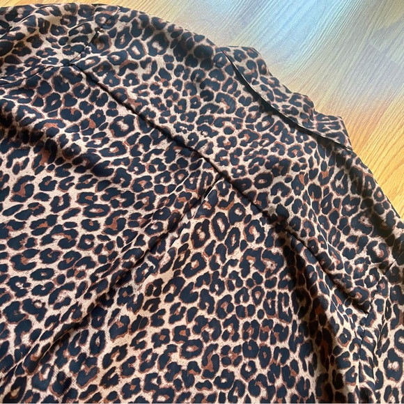 Dynamite - Leopard Print Button Down Blouse - Picture 3 of 5